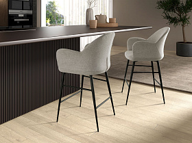 Барный стул 4174 из светло-серой ткани