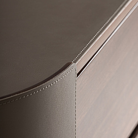 Современный комод Giswil