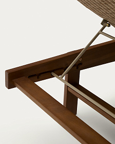 Шезлонг Itani из 100% массива акации и искусственного ротанга