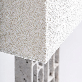 Настольная лампа Kioni