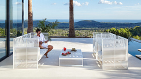 Столик DNA 151