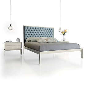 Кровать Insolence с базой Triangle 213x150x209/219 матрас 200 см