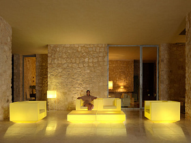 Круглый столик Vela Ø120x30