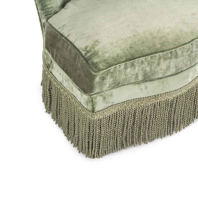 Кресло из зеленого бархата Velvet
