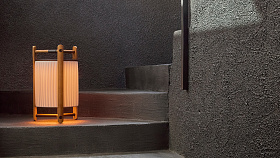 Настольная переносная лампа Kando M/40/R белая лента