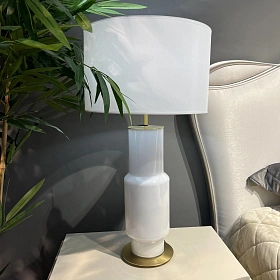 Настольная лампа Noa латунный металл, белое стекло, белый абажур 801011/41