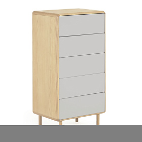 Комод Anielle из массива и шпона ясеня с тремя ящиками 60 x 117 см