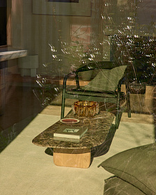 Журнальный столик Pirita из коричневого мрамора с ножками из дуба с натурально отделкой, 147 x 65 см