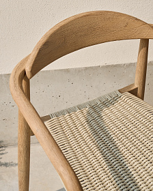 Уличный стул Nina из 100% массива акации и веревки цвета экрю