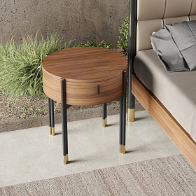 Прикроватная тумбочка BENISSA шпон ореха с латунными колпачками