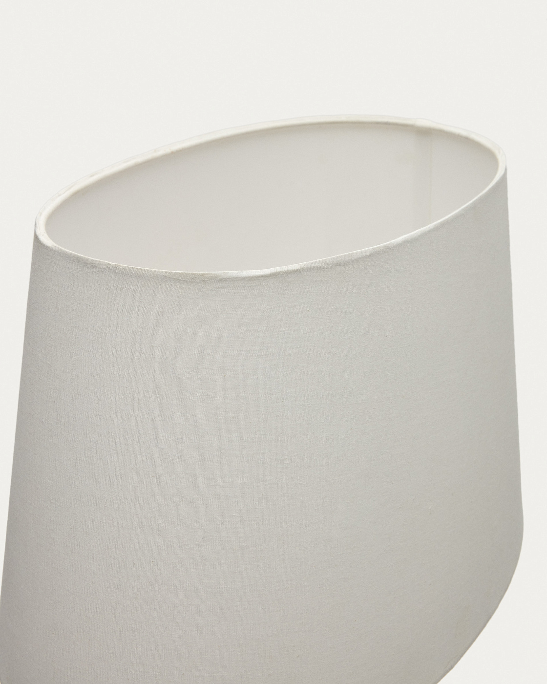 Foixa Металлическая настольная лампа с черной отделкой