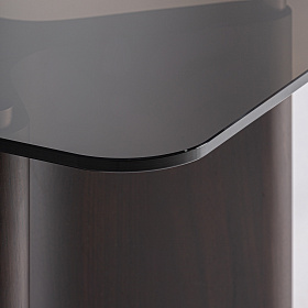 Приставной столик Bransby