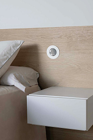 Белый встраиваемый светильник Click