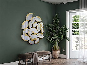 Зеркало Sandal из пластин с золотой отделкой 