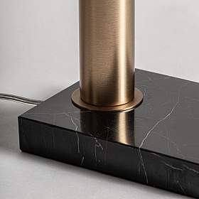 Настольная лампа AKROS