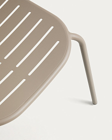 Уличный стул Brai из оцинкованной стали бежевого цвета