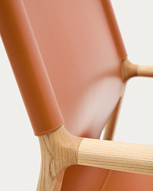 Кресло Jan из переработанной кожи светло-коричневого цвета и ясеня в натуральном цвете