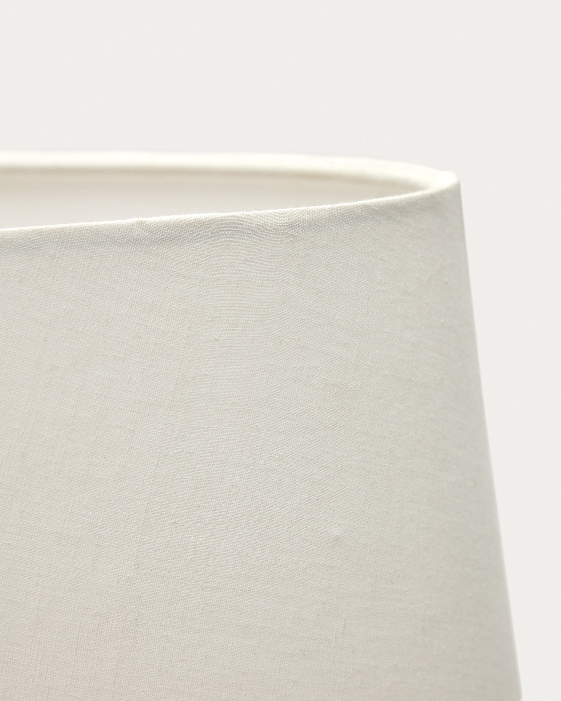 Foixa Металлическая настольная лампа с черной отделкой