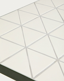 Уличный столик Maurina из зеленой стали с плиткой цвета экрю 81 x 51 см