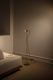 Торшер Onfa орех/латунный металл