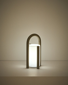 Портативная настольная лампа Leros из полиэтилена и стали бежевого цвета